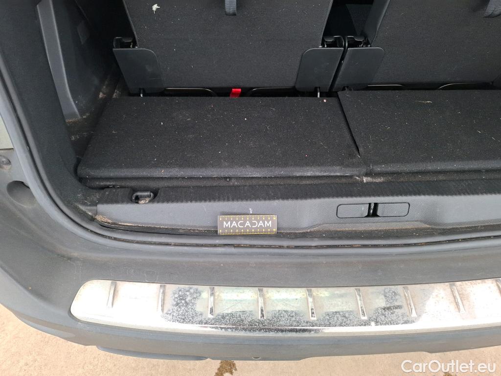  Peugeot  5008  Allure Business 1.5 HDi 130CV BVA8 E6dT #37