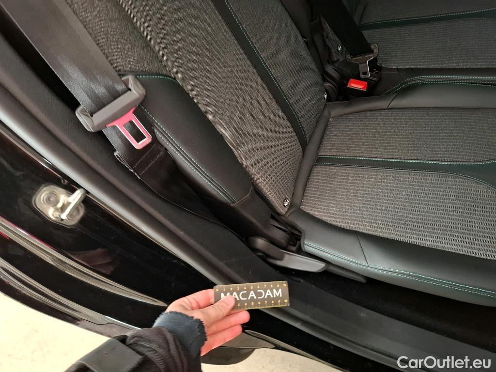  Peugeot  5008  Allure Pack 1.5 HDi 130CV BVA8 7 Sieges E6d #1