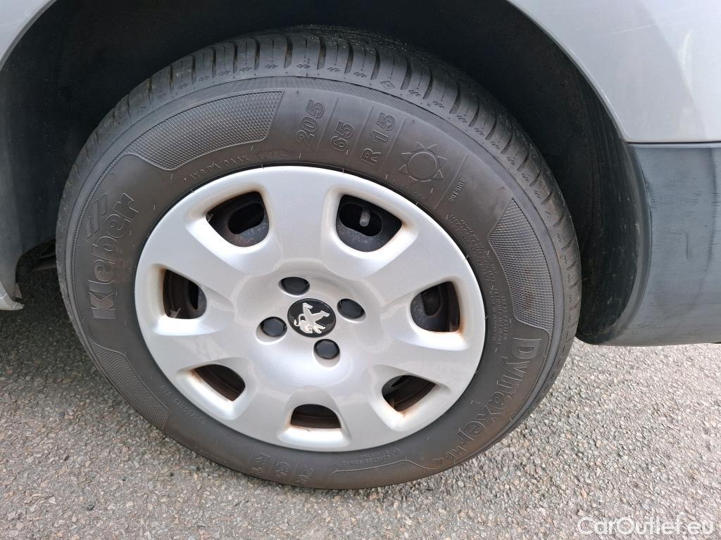  Peugeot  Partner  Tepee Active 1.2 Puretech 110CV BVM5 E6 #10