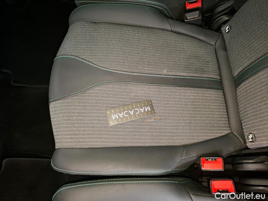  Peugeot  5008  Allure Pack 1.2 PureTech 130CV BVA8 7 Sieges E6d #14