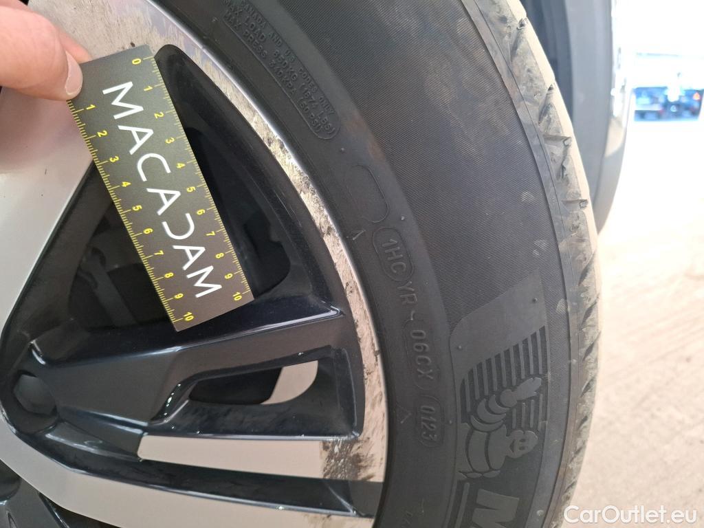  Peugeot  5008  Allure Business 1.5 HDi 130CV BVA8 E6dT #33