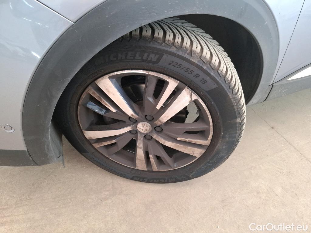  Peugeot  5008  Allure 1.2 PureTech 130CV BVA8 7 Sieges E6d #15