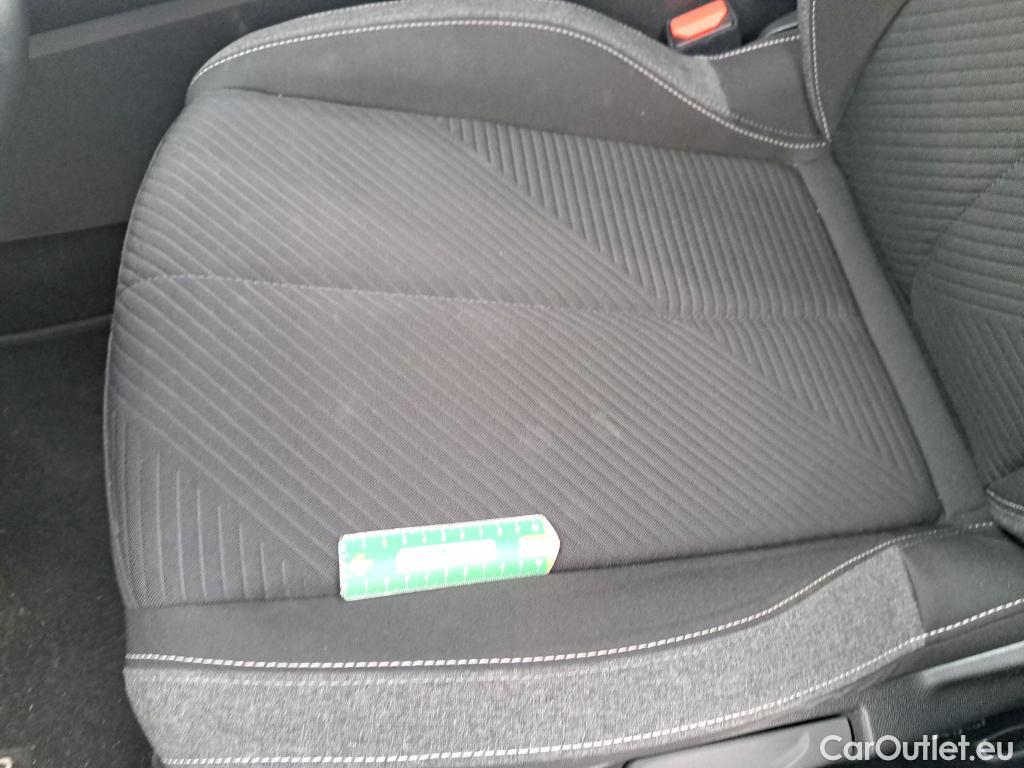  Peugeot  308  Active Pack 1.2 PureTech 130CV BVA8 E6d / VO RECONDITIONNE - PHOTOS AVANT RECONDITIONNEMENT #10