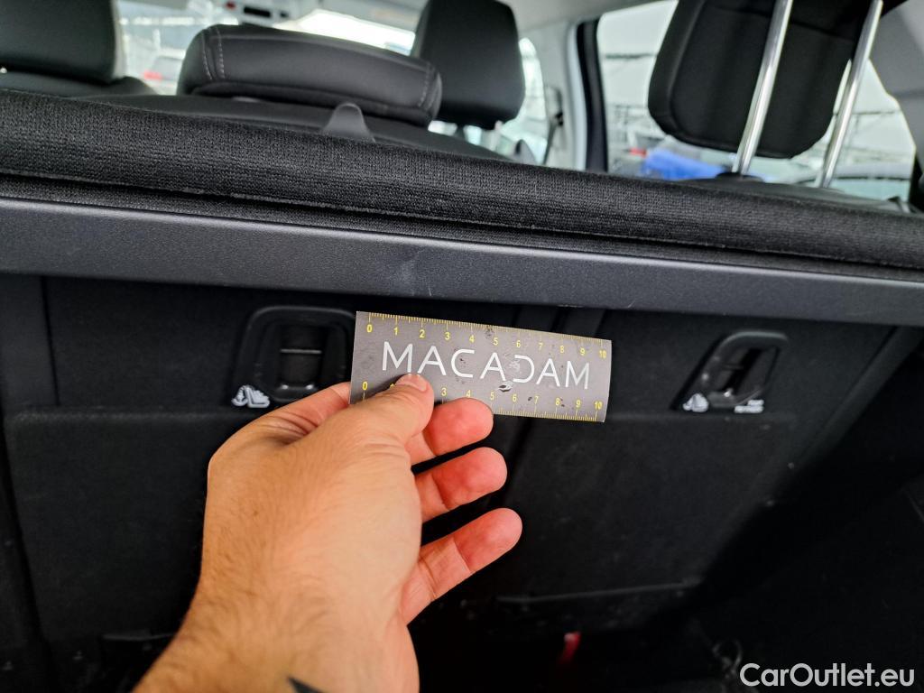  Peugeot  5008  Allure 1.2 PureTech 130CV BVA8 7 Sieges E6d #36