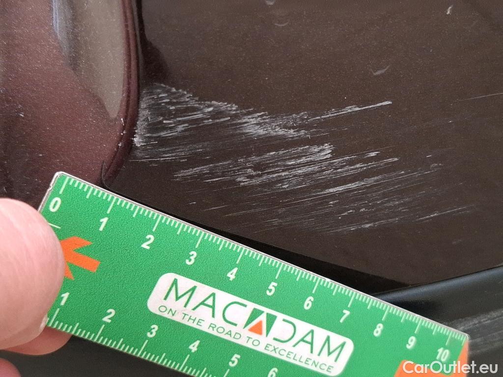  DS  DS7 DS DS 7 Crossback / 2017 / 5P / SUV BlueHDi 130 Auto Executive #10