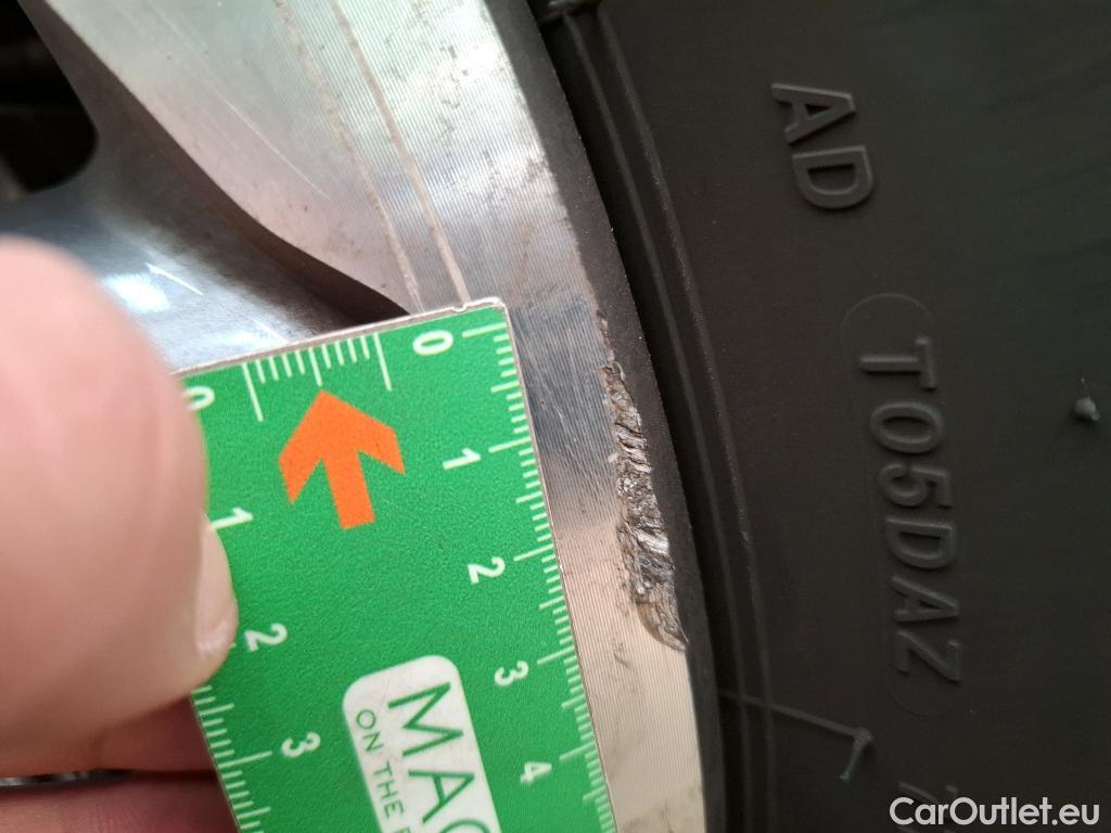  DS  DS7 DS DS 7 Crossback / 2017 / 5P / SUV BlueHDi 130 Auto Executive #14