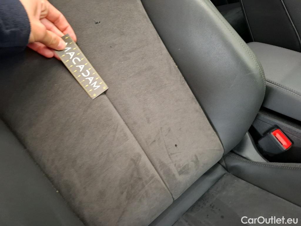  Audi  Q3  35 TDI Design luxe 2.0 TDI 150CV BVA7 E6d #8