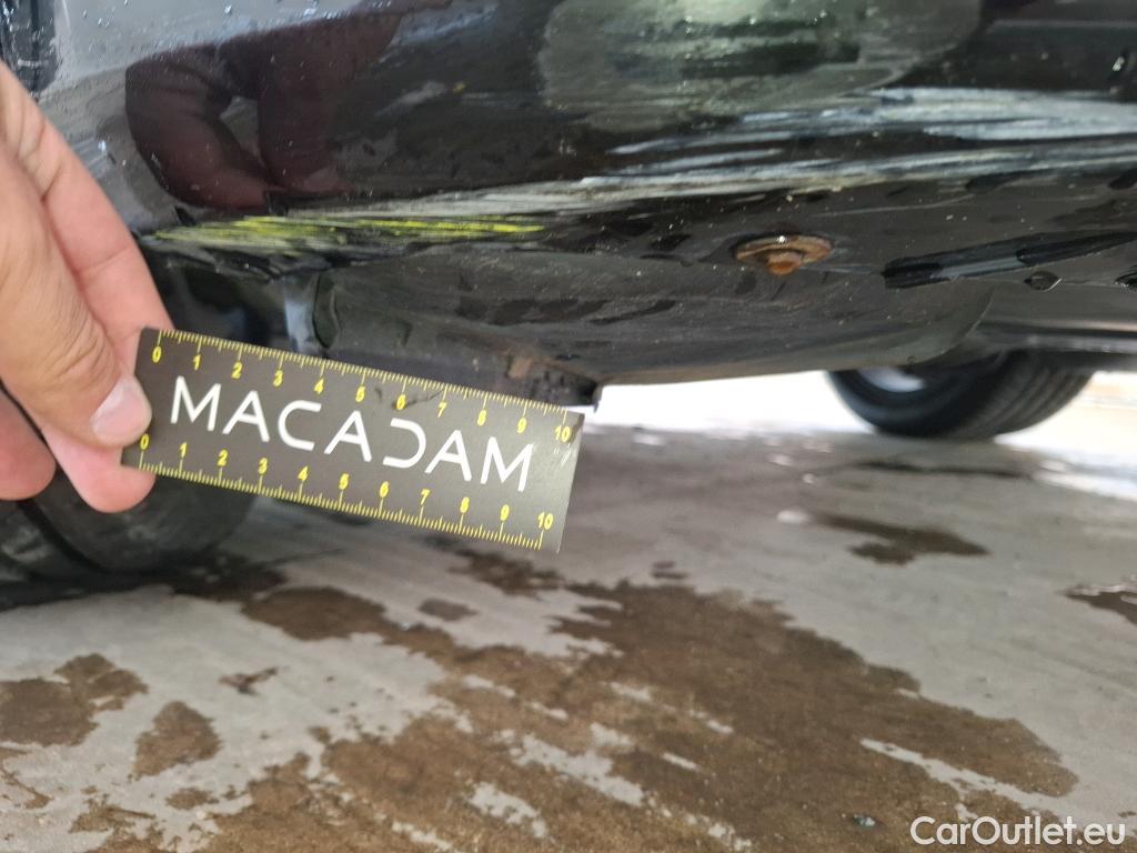  Bmw  Serie 5 BMW Série 5 / 2020 / 4P / Berline 518d 150ch Business Design BVA8 #9