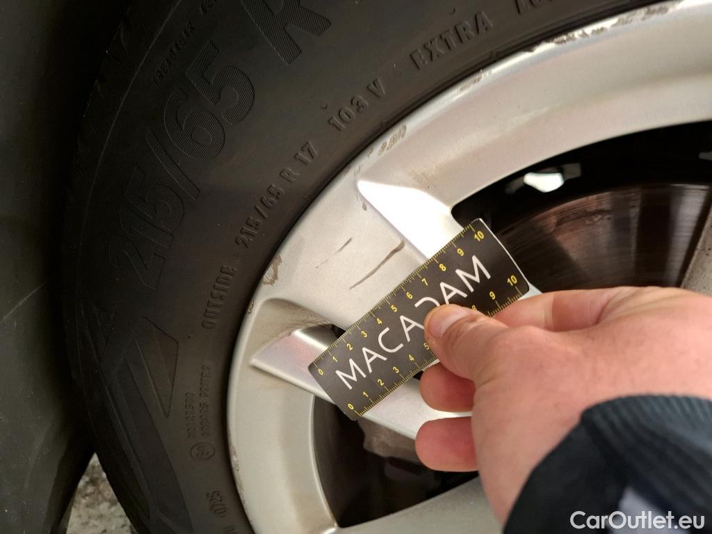  Opel   Grandland X Grandland X Elegance Business 1.5 130CV BVA8 E6d #10