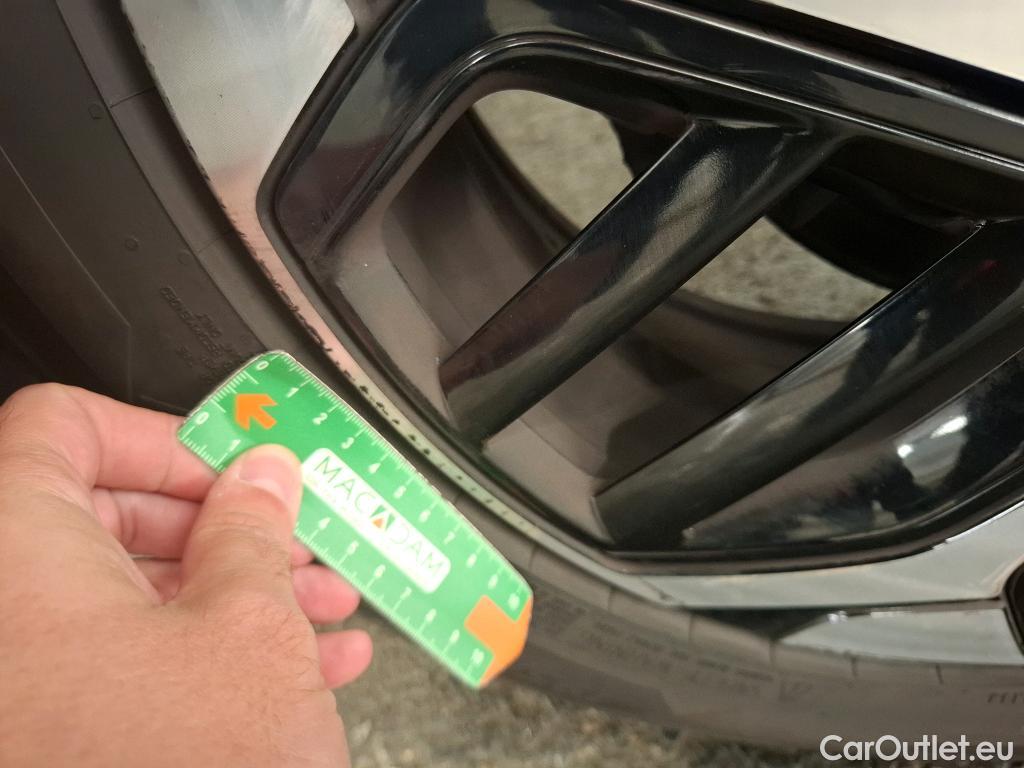  Citroen  C4  Berline Feel Pack Business 1.5 BlueHDI 110CV BVM6 E6d #8