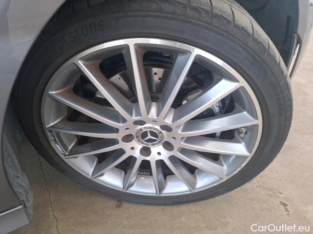  Mercedes  CLA-Klasse CLA Shooting Brake 250 e Progressive Line / Options 6000 € #10