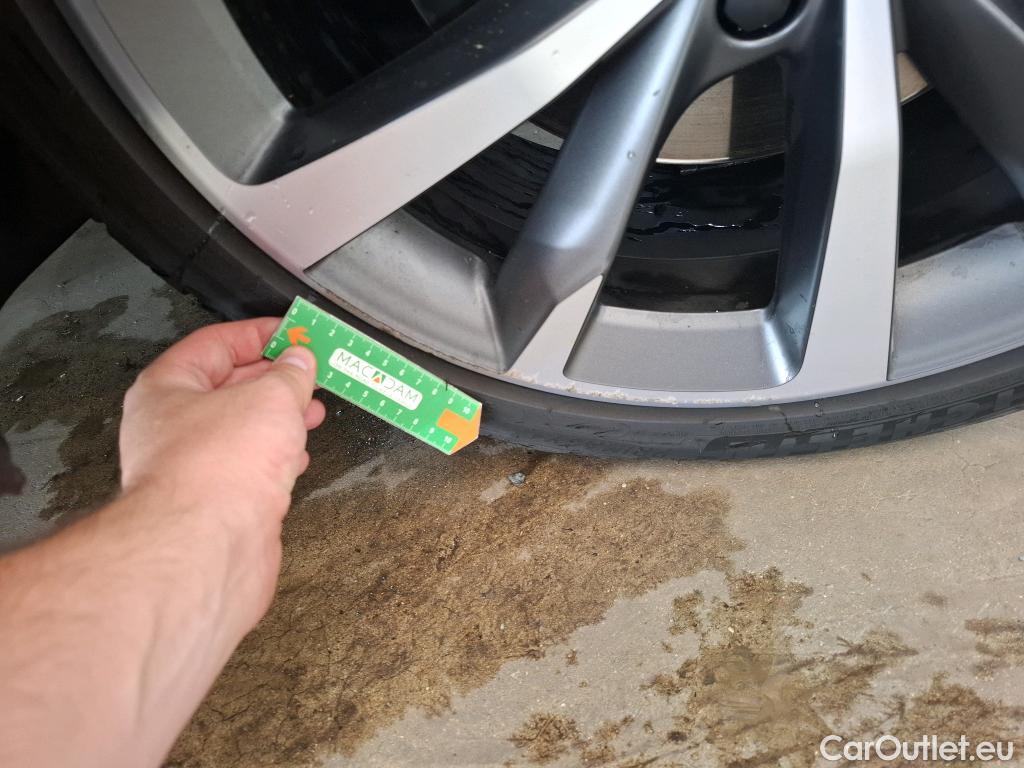  Seat  Leon SEAT  / 2020 / 5P / Berline 1.5 eTSI 150 DSG S&S FR #7