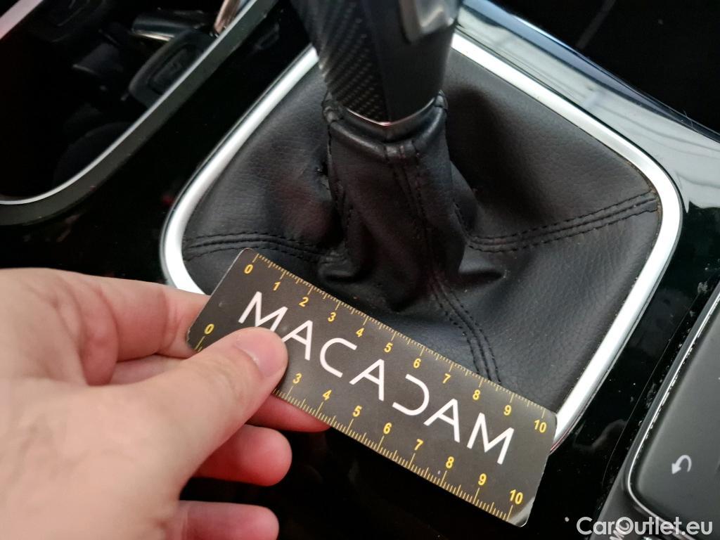  Mercedes  CLA-Klasse MERCEDES-BENZ CLA Coupe / 2019 / 4P / Coupé CLA 180 d Business Line #3