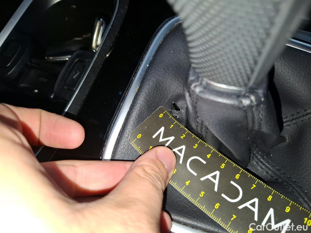  Mercedes  CLA-Klasse MERCEDES-BENZ CLA Coupe / 2019 / 4P / Coupé CLA 180 d Business Line #4