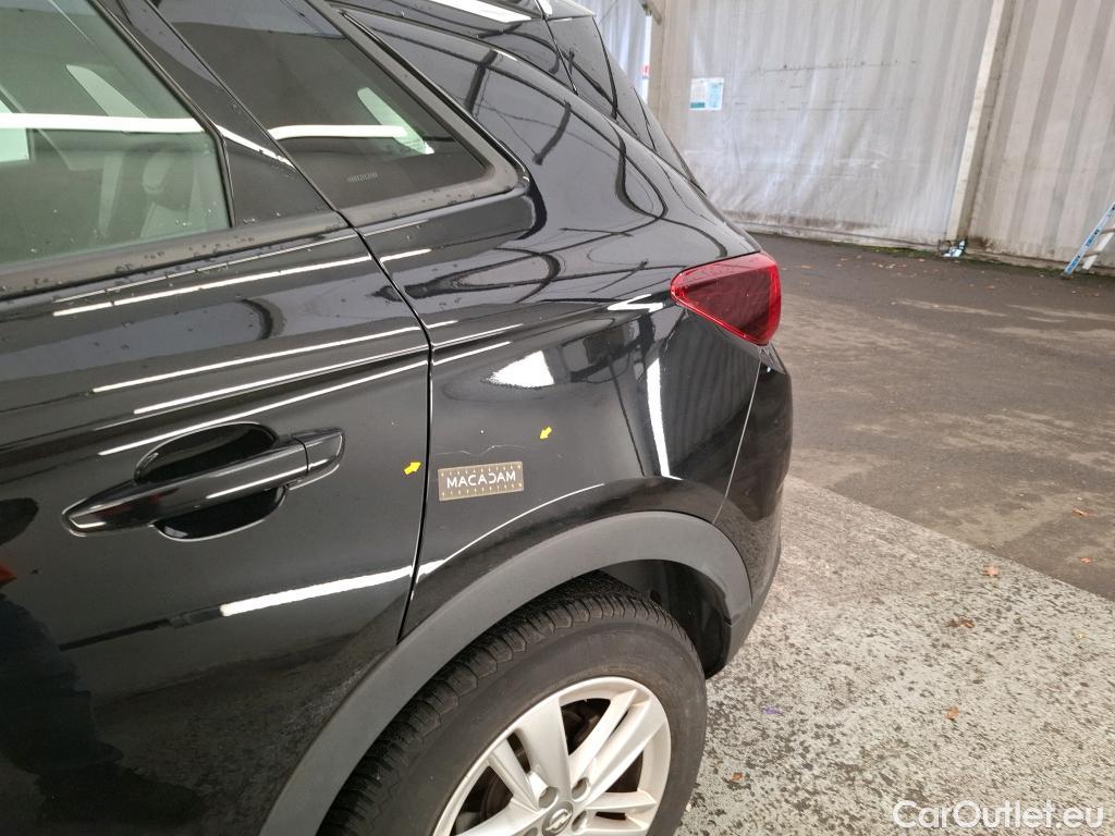  Opel   Grandland X Grandland X Elegance Business 1.5 130CV BVA8 E6d #1