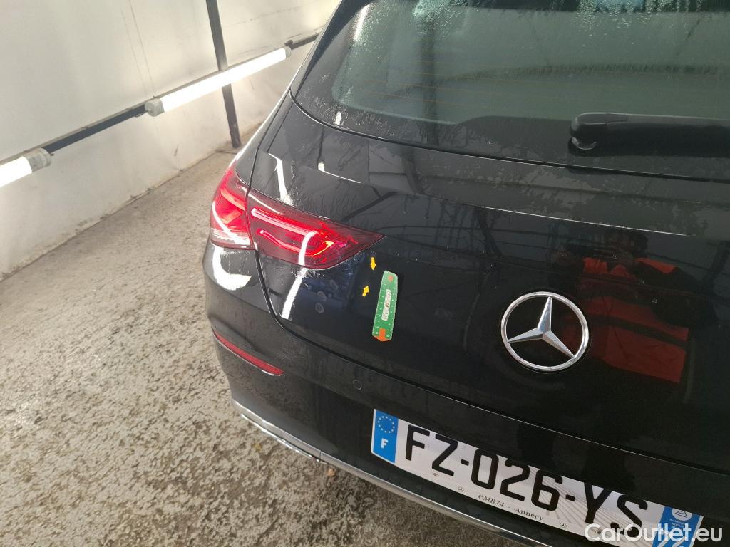  Mercedes  CLA-Klasse MERCEDES-BENZ CLA Shooting Brake / 2019 / 5P / Break CLA 200 AMG Line BA7 #15
