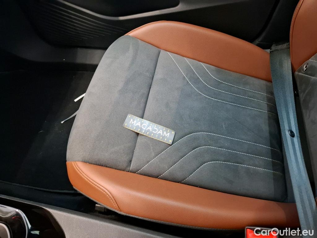  Volkswagen  ID.4  Business Pro Performance 77kWh BVA #15