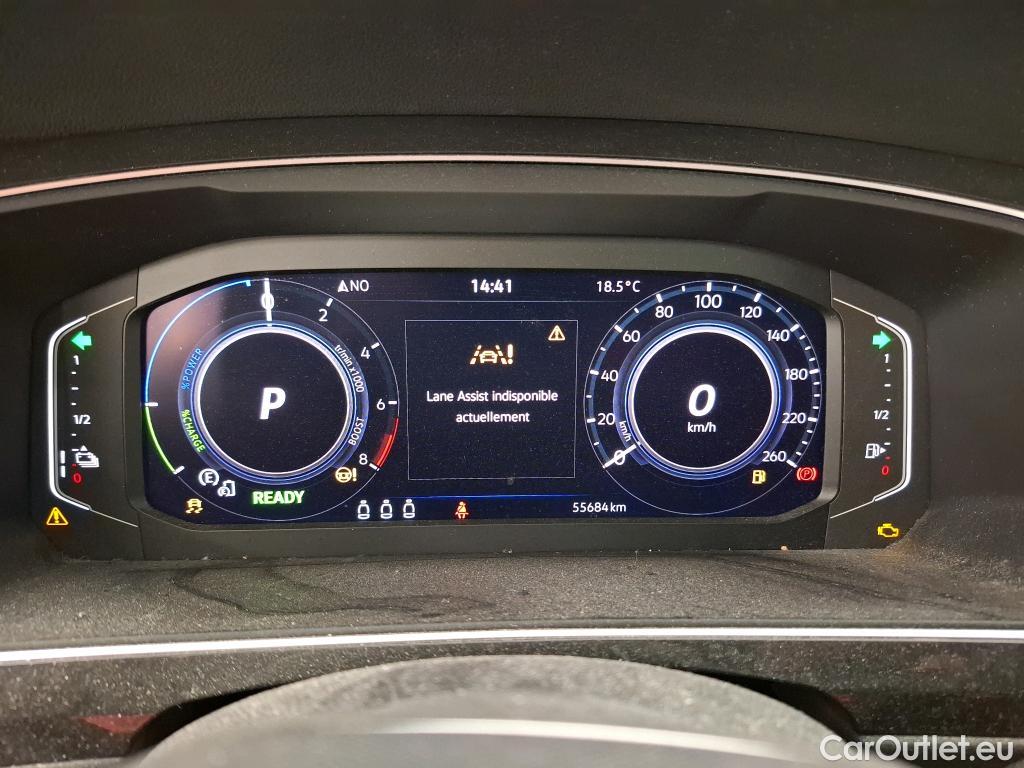  Volkswagen  Tiguan VOLKSWAGEN  / 2020 / 5P / SUV 1.4 eHybrid 245 DSG6 Elegance #14