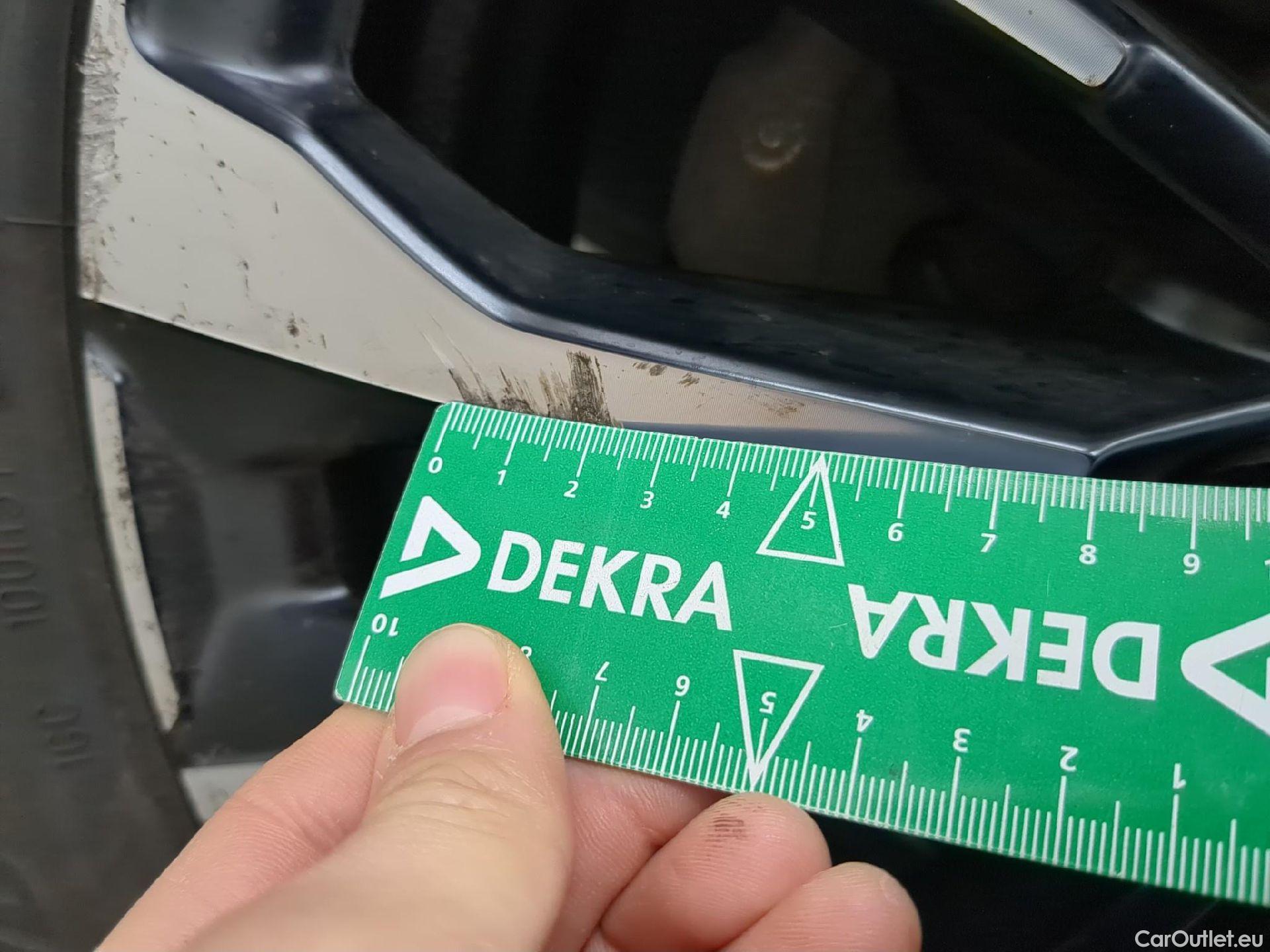  Fiat  500 FIAT X / 2018 / 5P / SUV 1.0 FFly T T3 120ch Cross #8