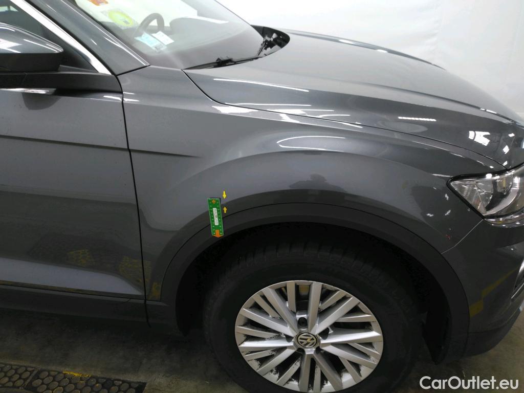 Volkswagen  T-ROC VOLKSWAGEN  / 2017 / 5P / SUV 2.0 TDI 150 LOUNGE BUSINESS DSG7 #15