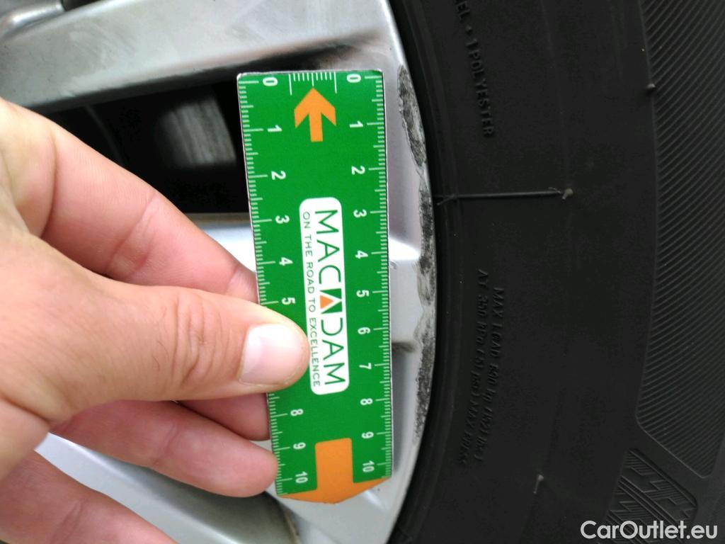  Volkswagen  T-ROC VOLKSWAGEN  / 2017 / 5P / SUV 2.0 TDI 150 LOUNGE BUSINESS DSG7 #12