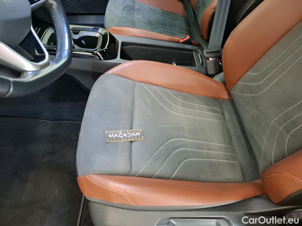  Volkswagen  ID.4  Business Pro Performance 77kWh BVA #17