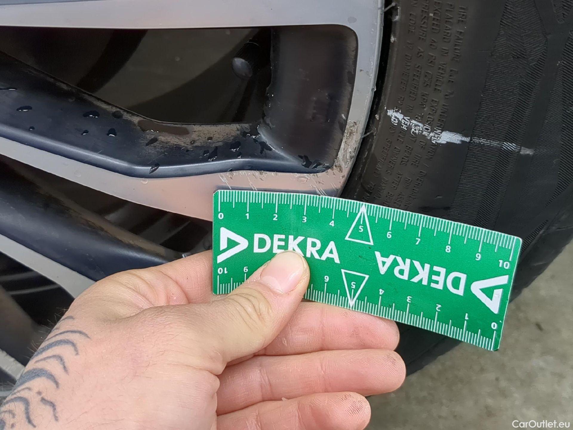  Fiat  500 FIAT X / 2018 / 5P / SUV 1.0 FFly T T3 120ch Cross #16