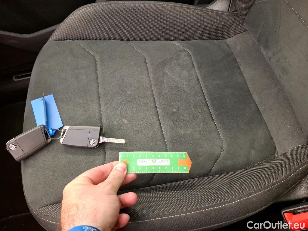  Volkswagen  Tiguan VOLKSWAGEN  / 2020 / 5P / SUV 1.4 eHybrid 245 DSG6 Elegance #12