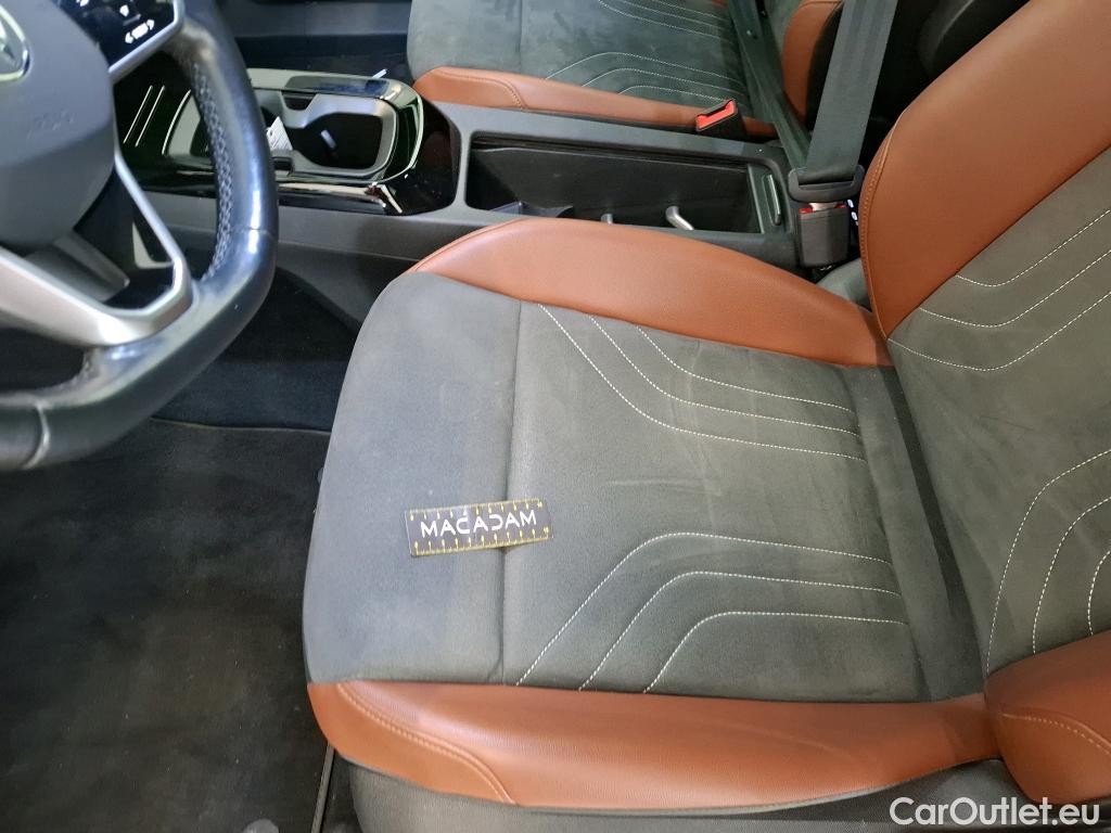  Volkswagen  ID.4  Business Pro Performance 77kWh BVA #18