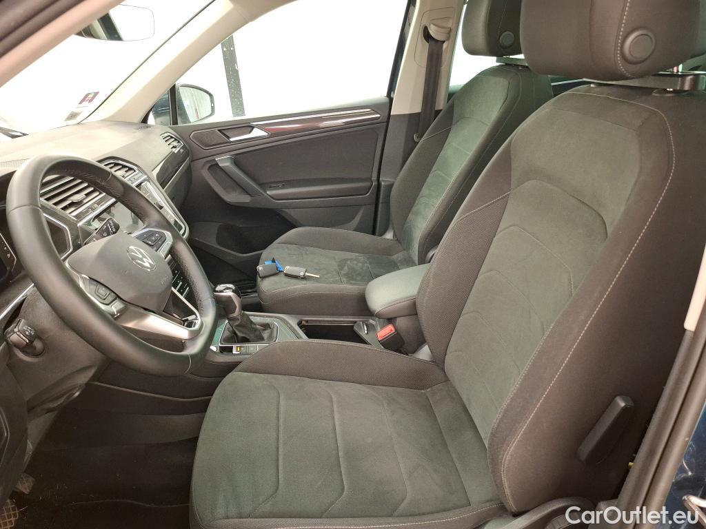  Volkswagen  Tiguan VOLKSWAGEN  / 2020 / 5P / SUV 1.4 eHybrid 245 DSG6 Elegance #10
