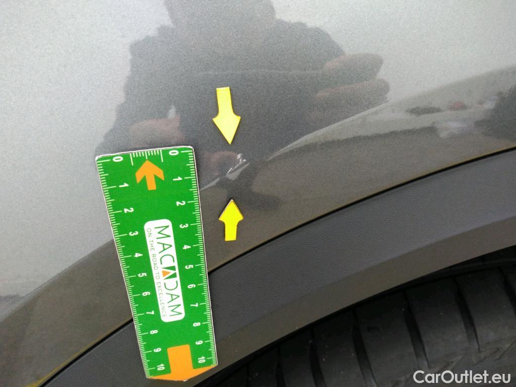  Volkswagen  T-ROC VOLKSWAGEN  / 2017 / 5P / SUV 2.0 TDI 150 LOUNGE BUSINESS DSG7 #16