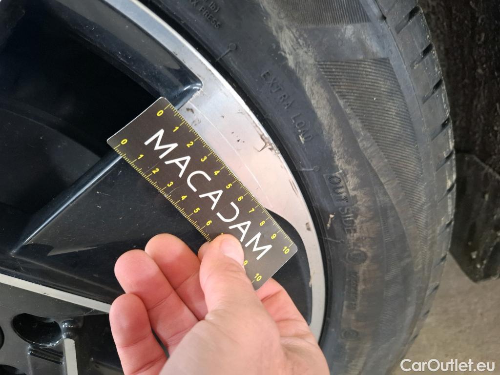  Volkswagen  ID.3  Family Pro 58kWh BVA #13