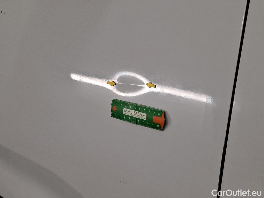  Citroen  Berlingo CITROEN  Van / 2018 / 4P / Fourgonnette Taille M 650kg BlueHDi 100 S&S BVM Club #11