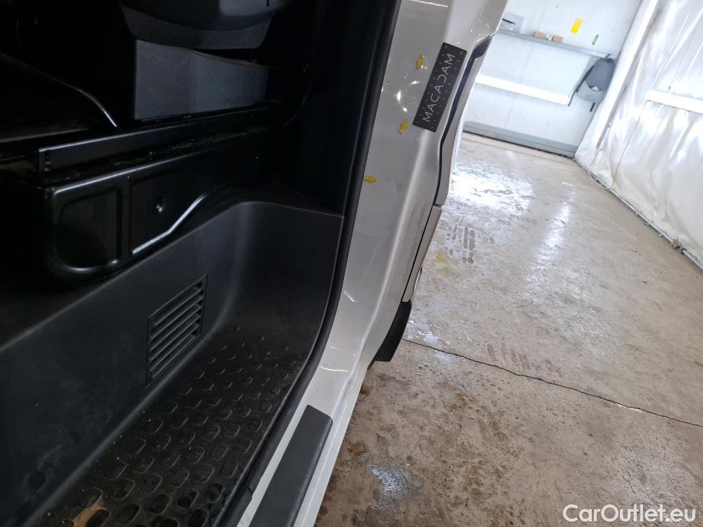  Renault  Trafic RENAULT  VU 4p Fourgon FG GCF L1H1 1200 dCi 95 E6 #15