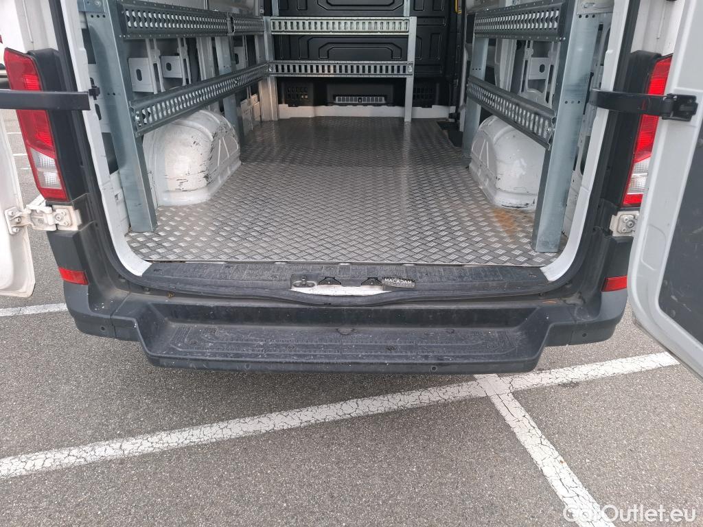  Volkswagen  Crafter  Fourgon Fourgon 30 mittlerer Radstand mit Hochdach FWD 2.0 #35