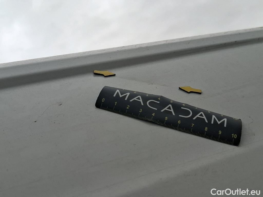  Volkswagen  Crafter  Fourgon Fourgon 30 mittlerer Radstand mit Hochdach FWD 2.0 #47