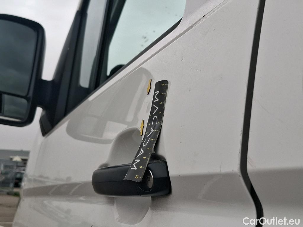  Volkswagen  Crafter  Fourgon Fourgon 30 mittlerer Radstand mit Hochdach FWD 2.0 #60