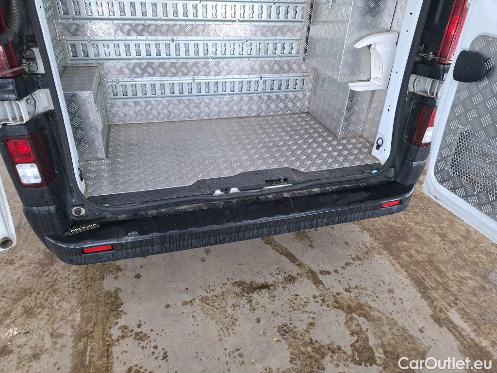  Renault  Trafic RENAULT  VU 4p Fourgon FG GCF L1H1 1200 dCi 95 E6 #1