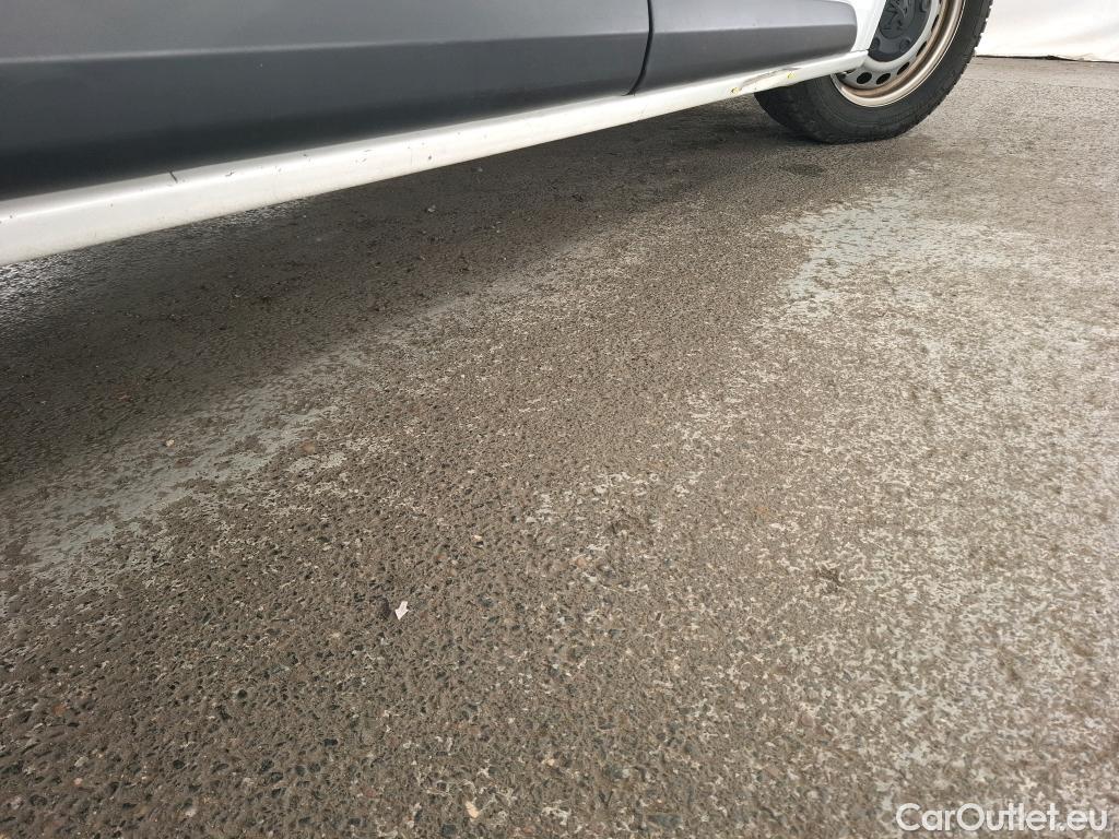  Peugeot  Expert  Fourgon Asphalt L3 2.0 HDi 120CV BVM6 E6d #1