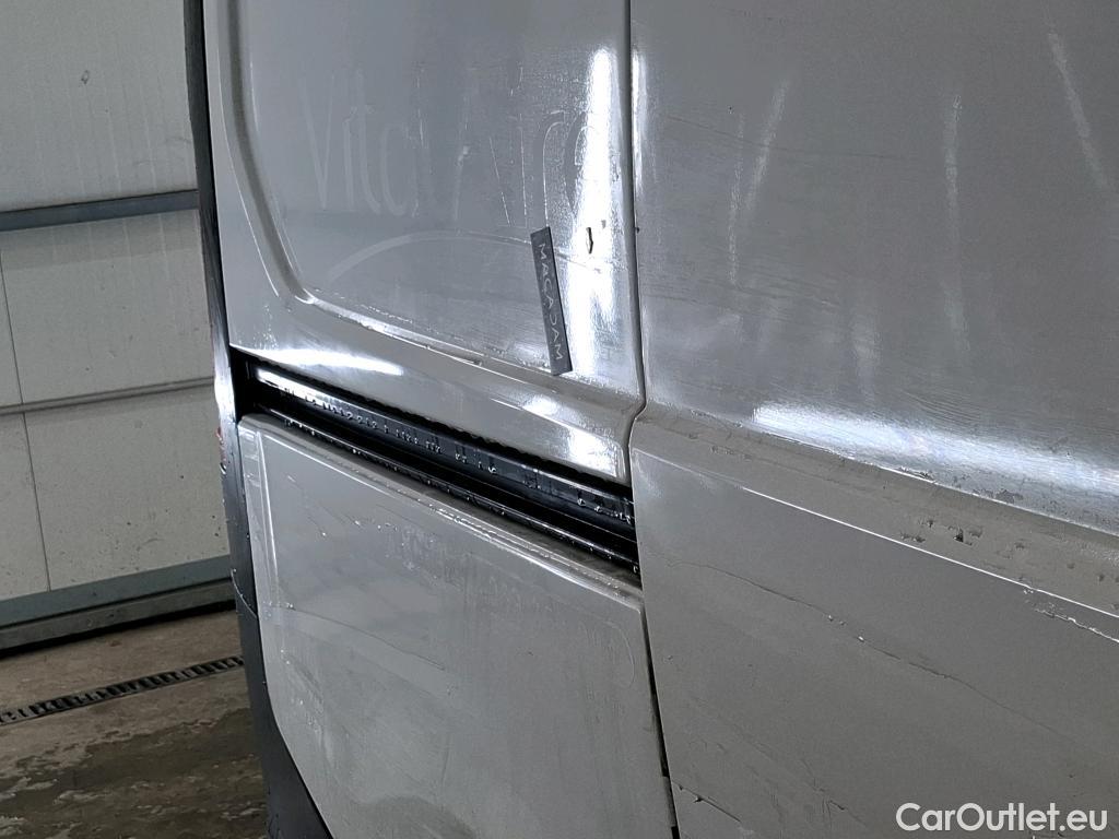  Renault  Trafic RENAULT  VU 4p Fourgon FG GCF L1H1 1200 dCi 95 E6 #22