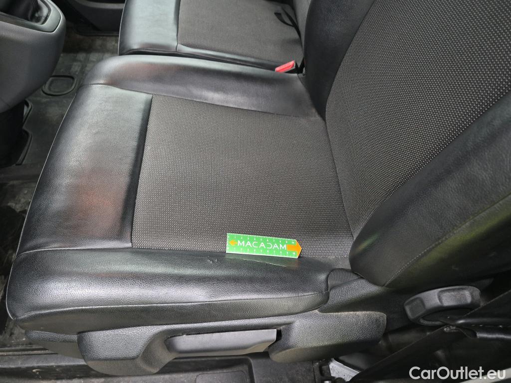  Peugeot  Expert  Fourgon Premium Compact 1.5 HDi 120CV BVM6 E6dT #1