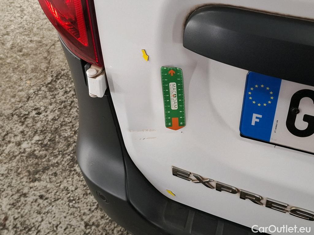  Renault  EXPRESS RENAULT  / 2021 / 4P / Fourgonnette Confort - Blue dCi 75-22 #2