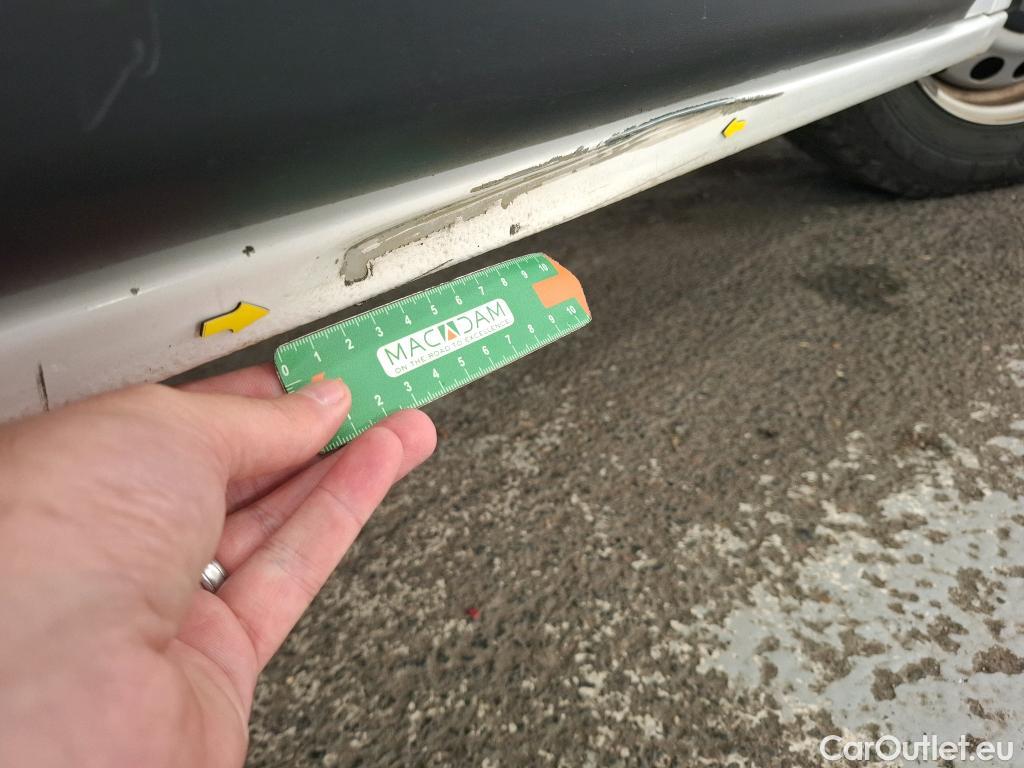  Peugeot  Expert  Fourgon Asphalt L3 2.0 HDi 120CV BVM6 E6d #2