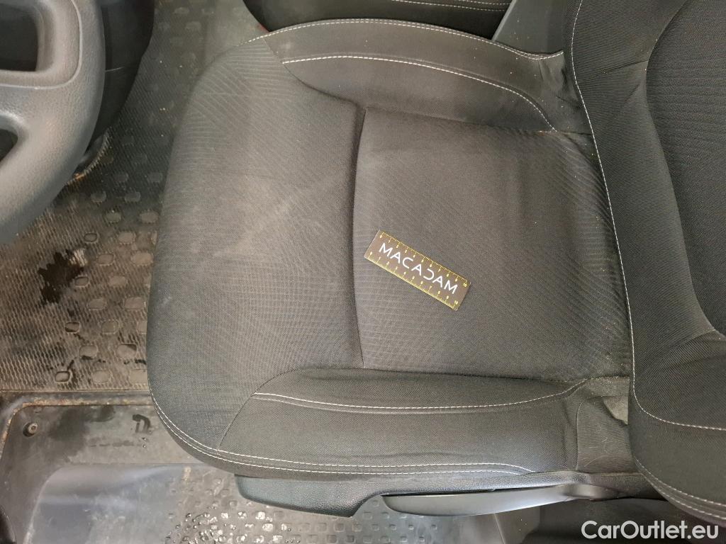  Renault  Trafic RENAULT  VU 4p Fourgon FG GCF L1H1 1200 dCi 95 E6 #26