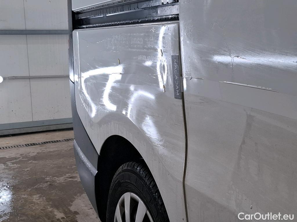  Renault  Trafic RENAULT  VU 4p Fourgon FG GCF L1H1 1200 dCi 95 E6 #19