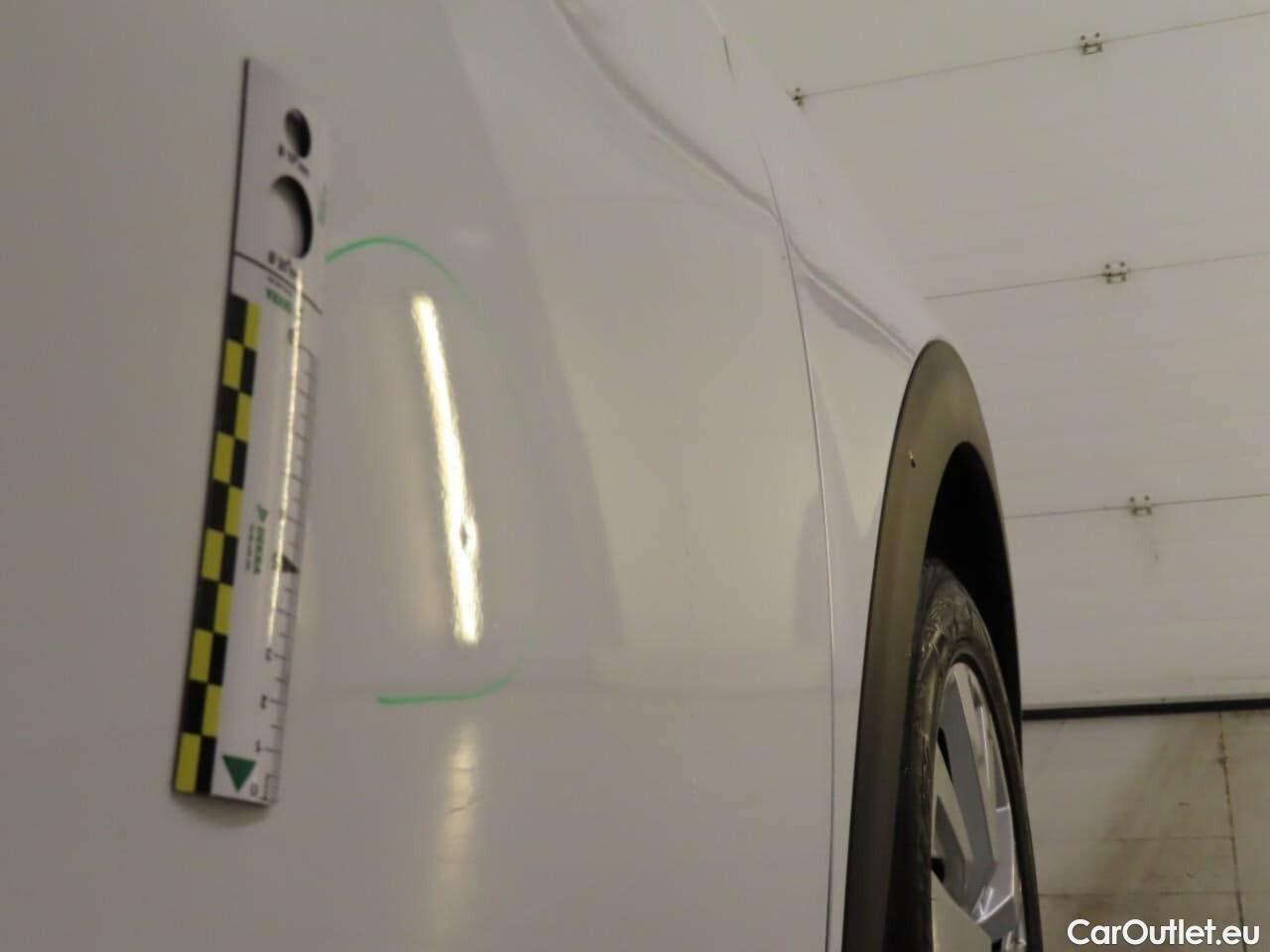  Peugeot  5008 1.2 PT BL. Executive #20