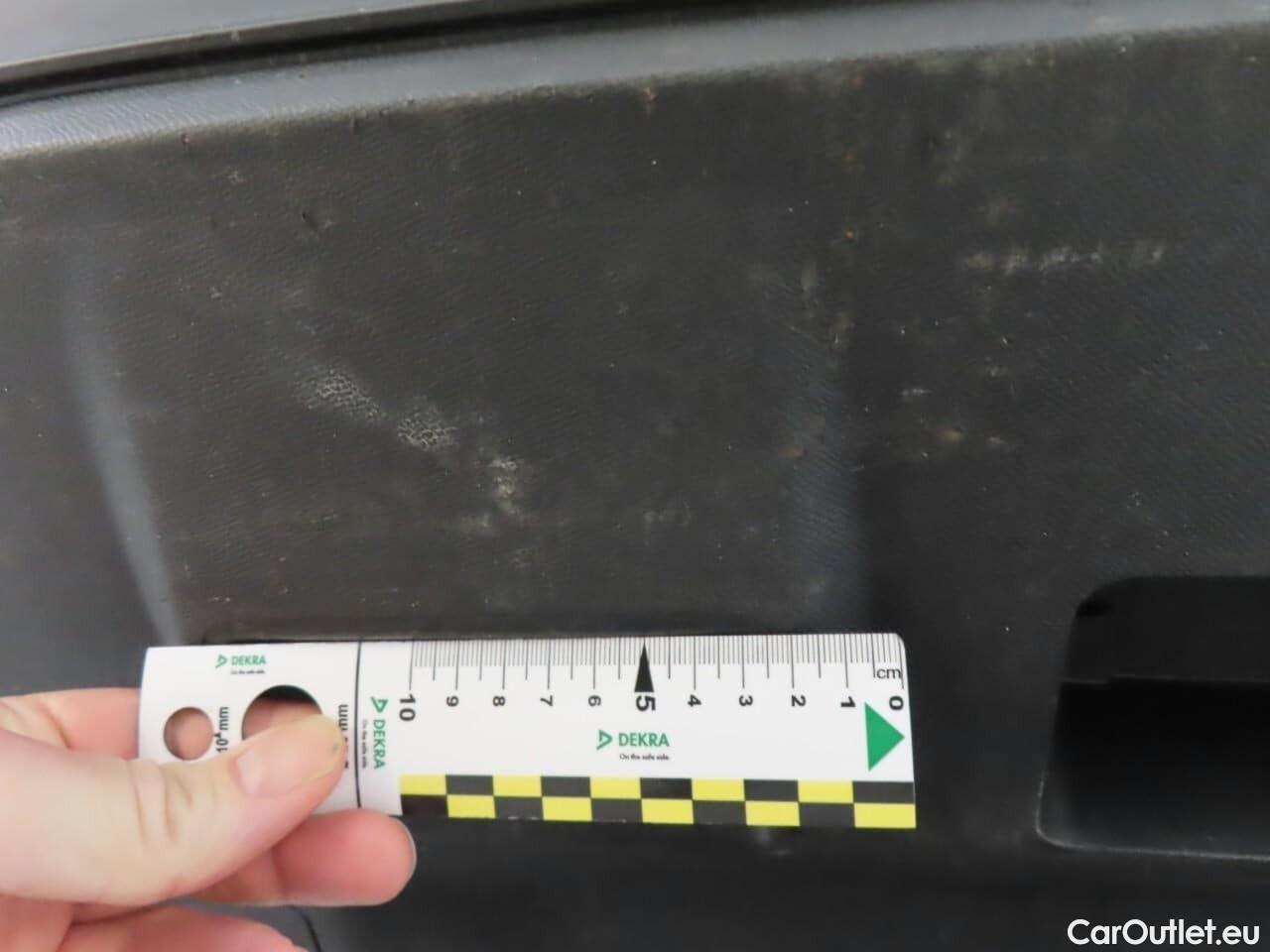  Peugeot  5008 1.2 PT BL. Executive #28