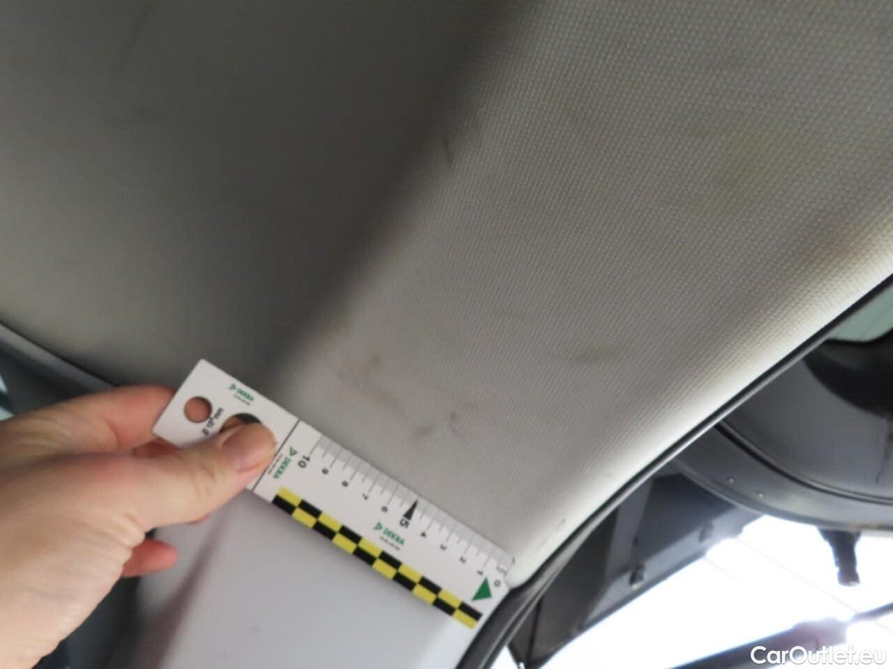  Peugeot  5008 1.2 PT BL. Executive #37