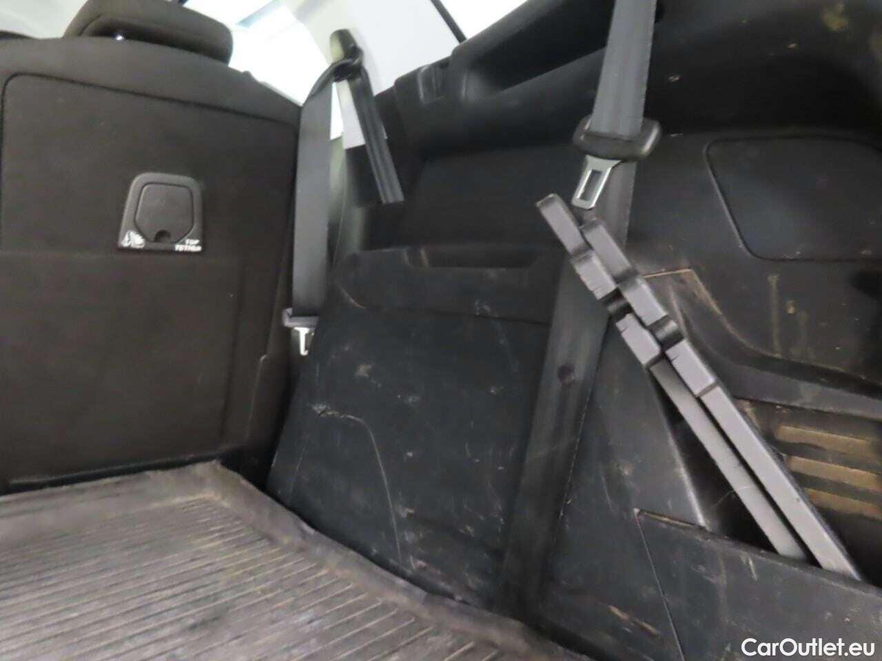  Peugeot  5008 1.2 PT BL. Executive #31