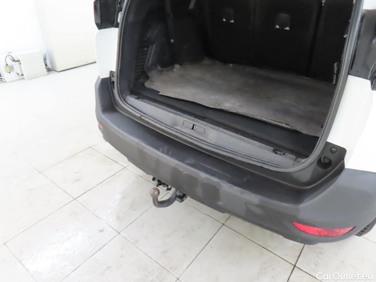  Peugeot  5008 1.2 PT BL. Executive #8